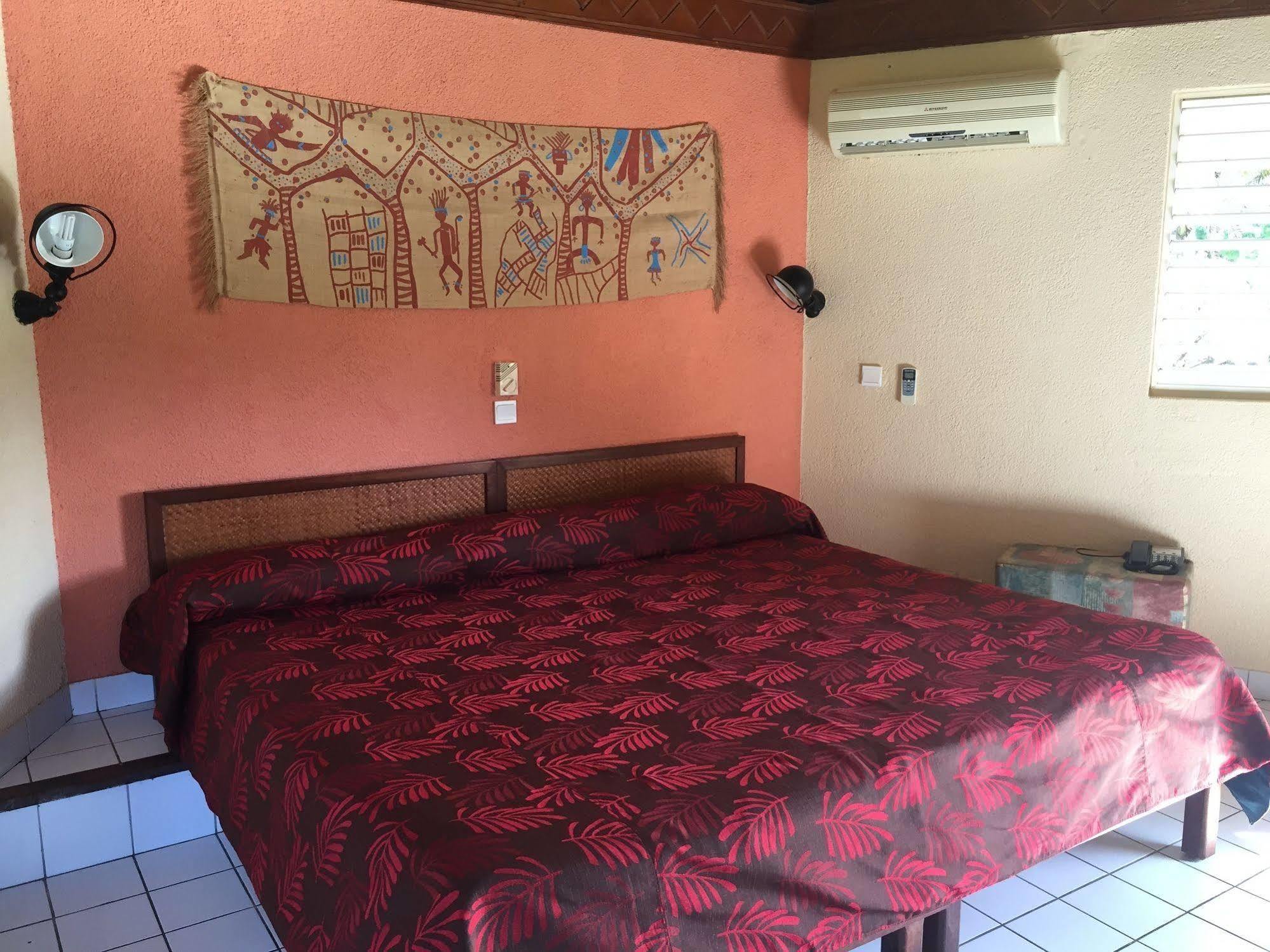 Hotel Koulnoue Village Hienghène Exteriör bild